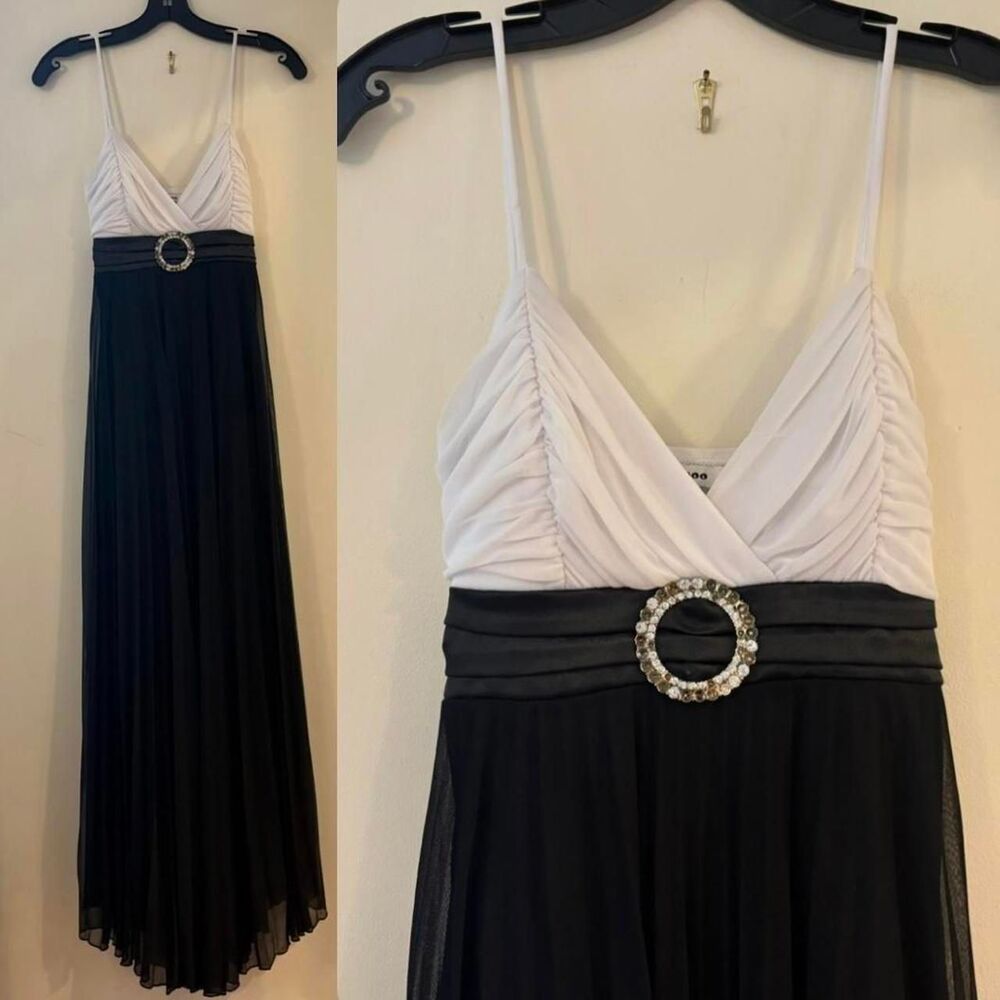 Y2K Taboo Black and White Dress Sz Small Rhinestone Belt Whimsigoth Vintage